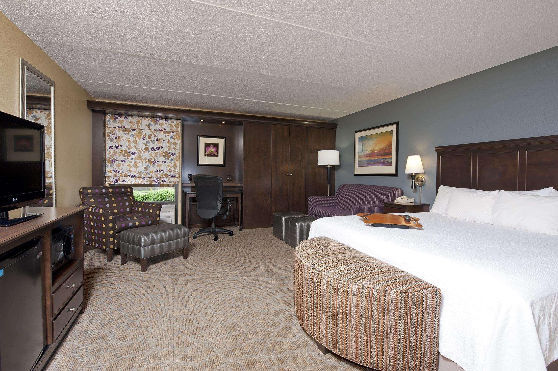 Hampton Inn Janesville Exterior photo