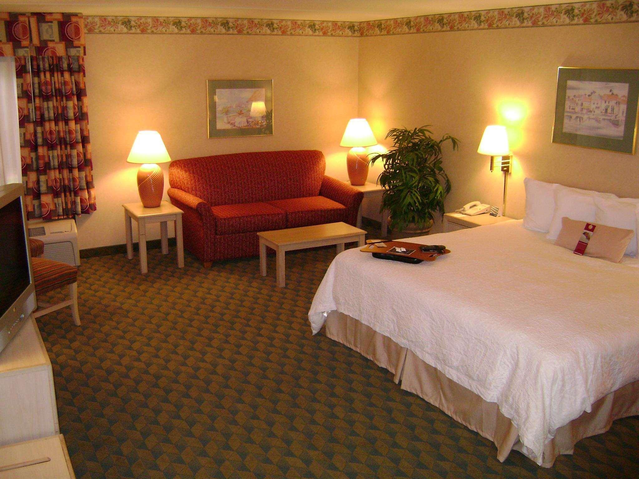 Hampton Inn Janesville Exterior photo