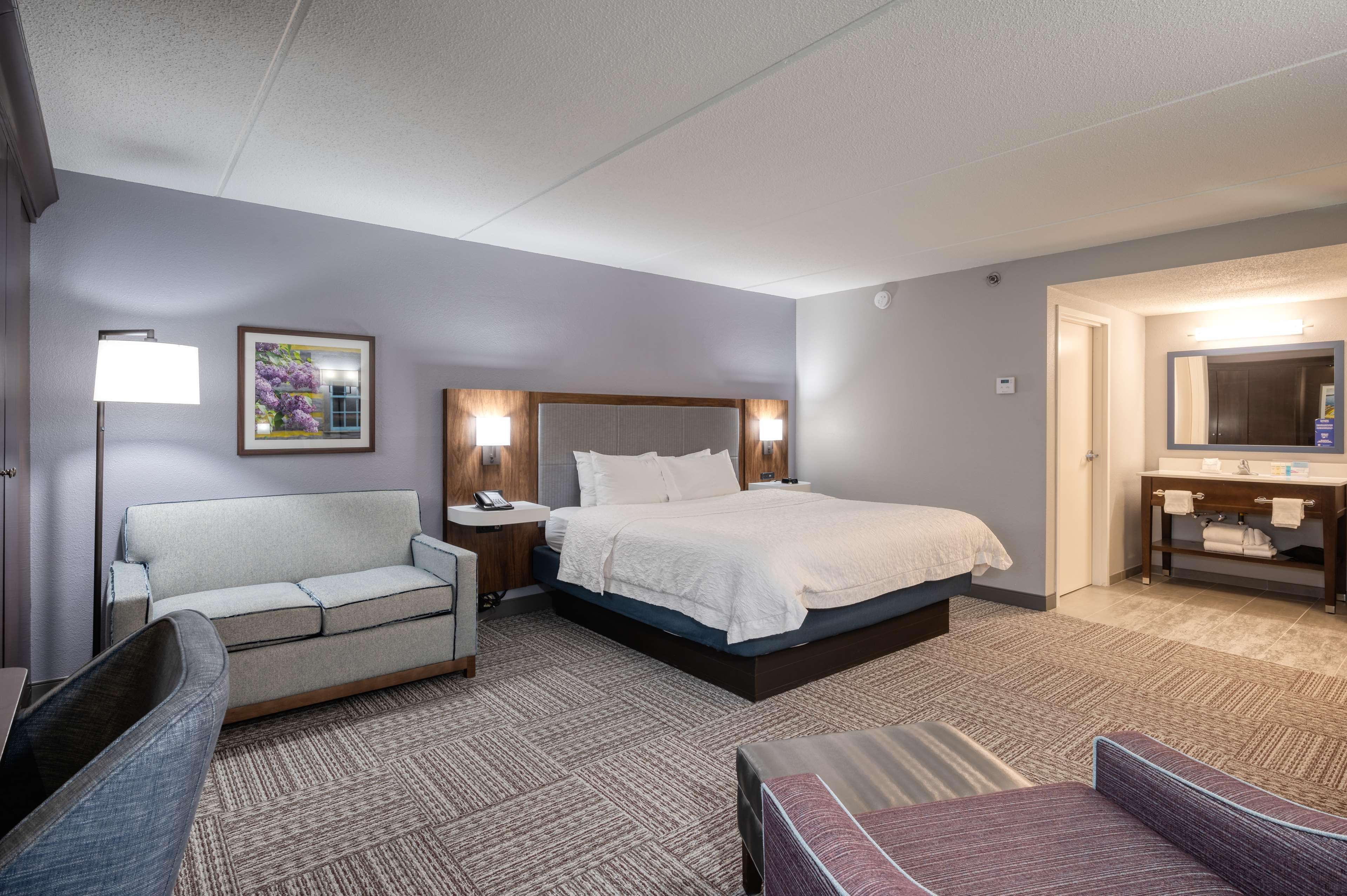 Hampton Inn Janesville Exterior photo