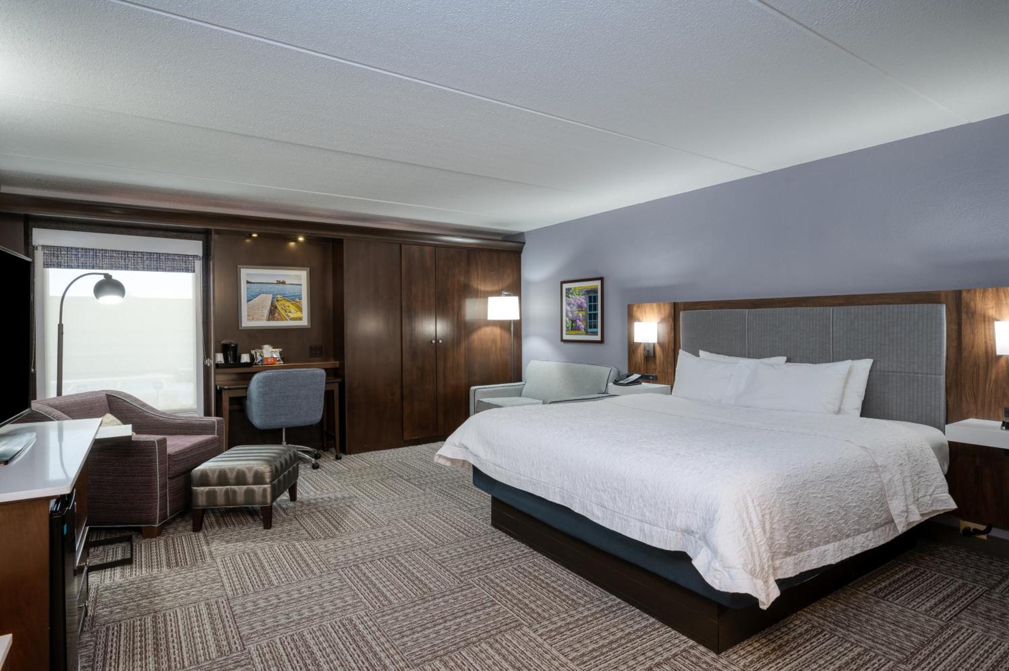 Hampton Inn Janesville Exterior photo